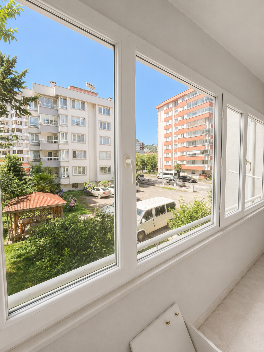 MABEL'DEN GÜRE MH. SAHİLDE GENİŞ & TEMİZ KİRALIK DAİRE